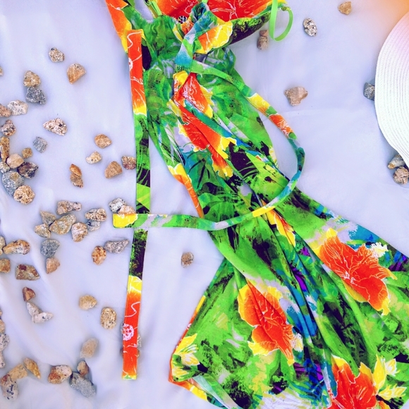 Dress - Picture 5 of 6